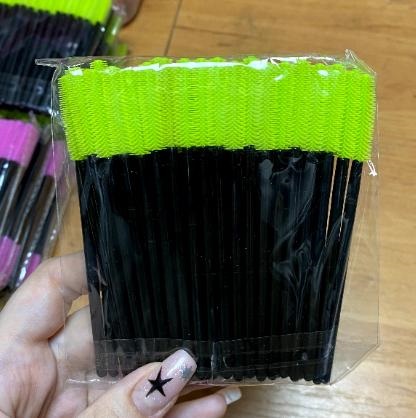 Silicone brushes, black and salmon, pack of 50 pcs.