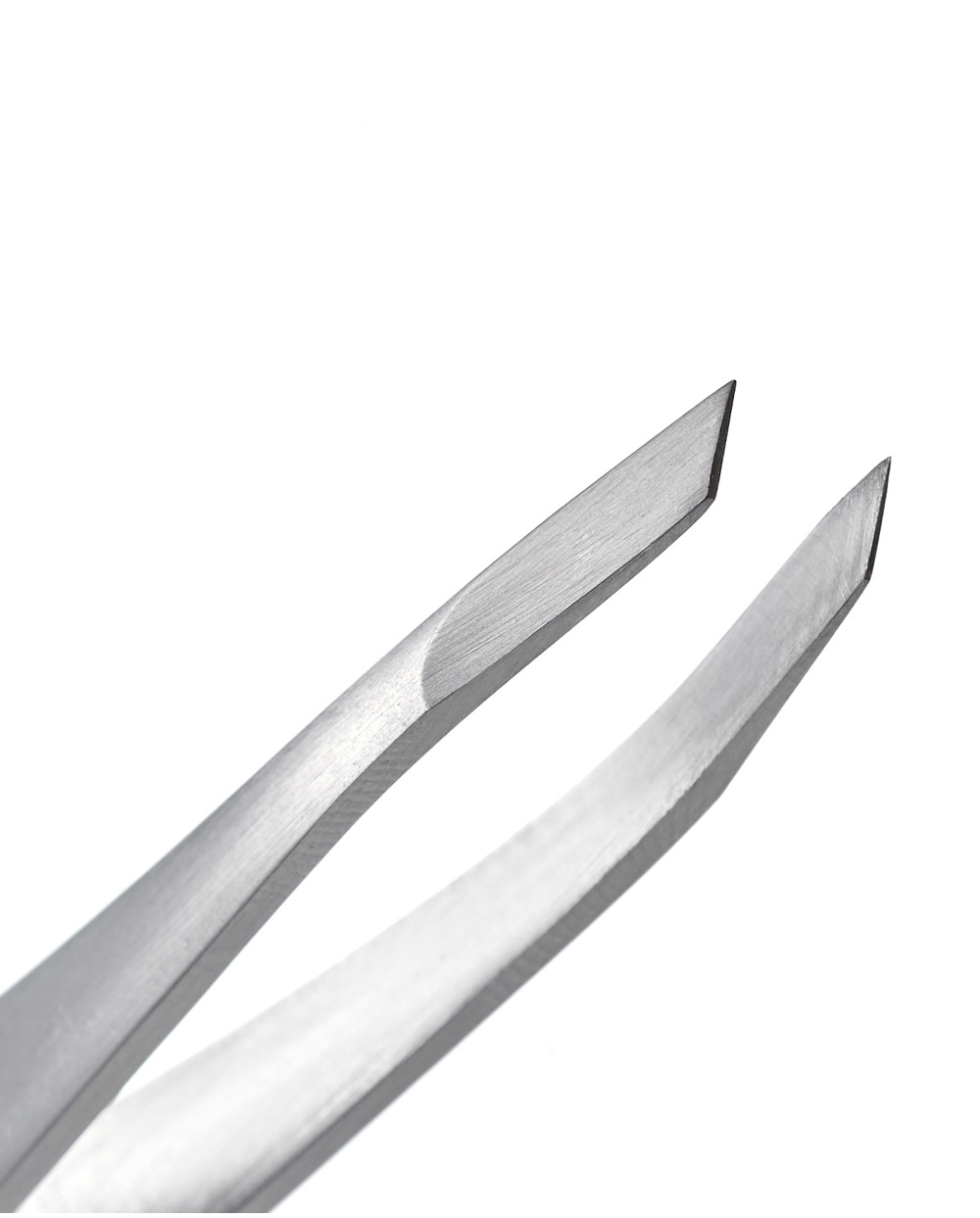 WONA Beveled Eyebrow Tweezers