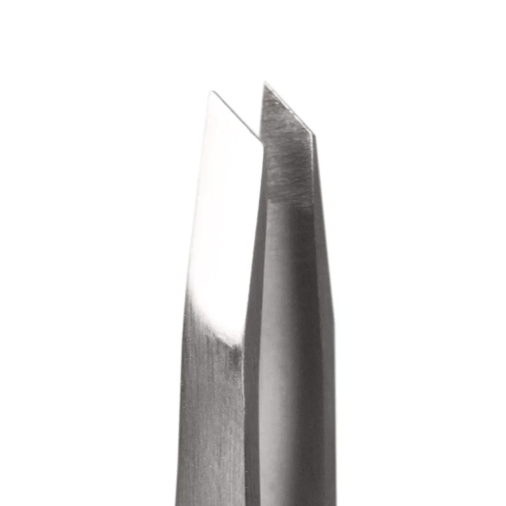 OKO Пинцет для бровей скошенный ручная заточка 02 Easy Touch