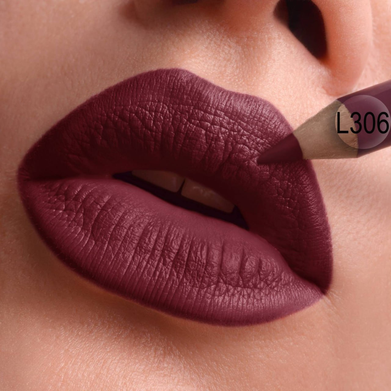 MISS CLAIRE Карандаш для губ "Идеальный контур" ("Золотой колпачок") lip pencil L306