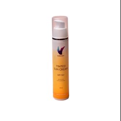 Crema solar facial con color SPF 50+