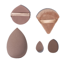 Набір спонжів та пухівок для макіяжу, бежевий