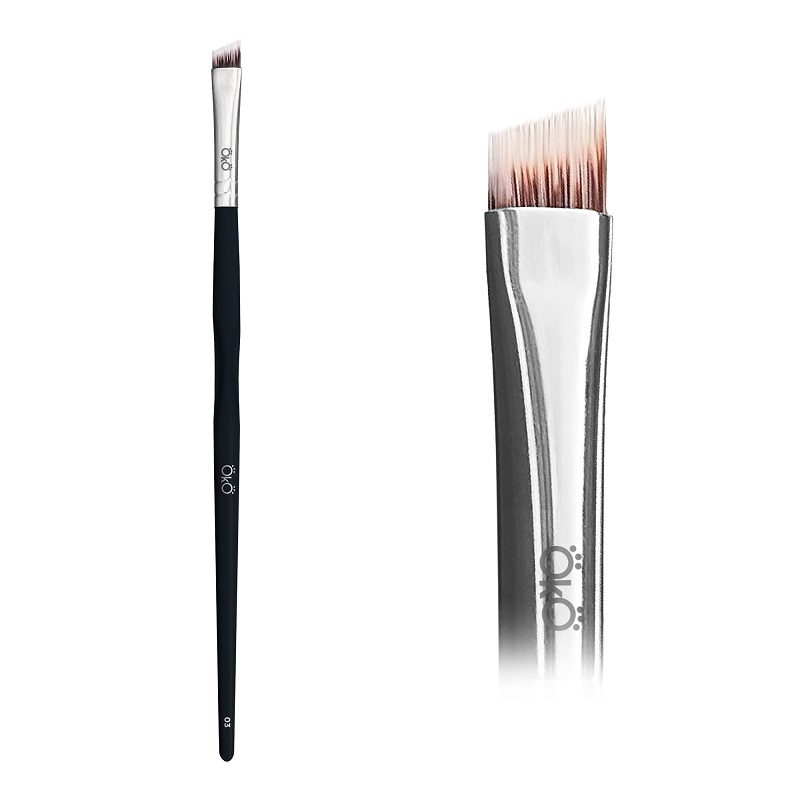 Angled brush No. 3 BLACK EDITION