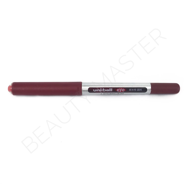Czerwony długopis żelowy: 0,6 mm. Grubość linii 0,4 mm