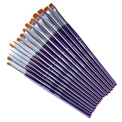 Creator Synthetic set of 16 brushes